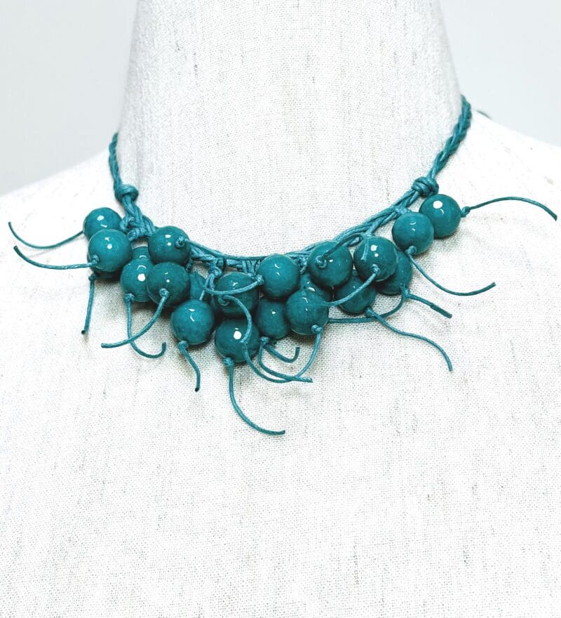 Pine green faceted glass beads short dangle necklace on pine green string (N-401)